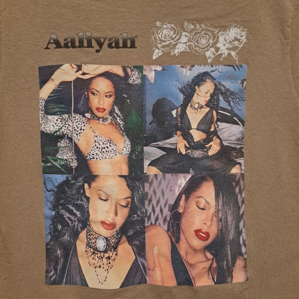 Aaliyah t-shirt singer faded beige music pop band tee shirt size M 90s Y2K retro
